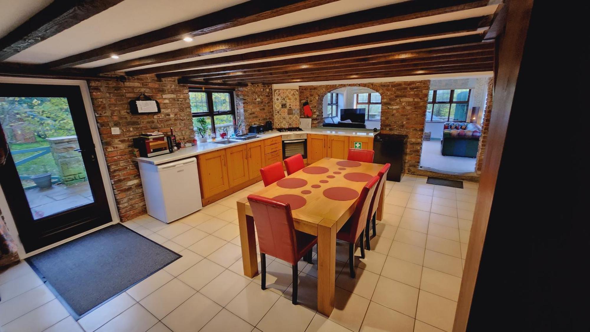 Stunning 2 Bedroom With Hot Tub