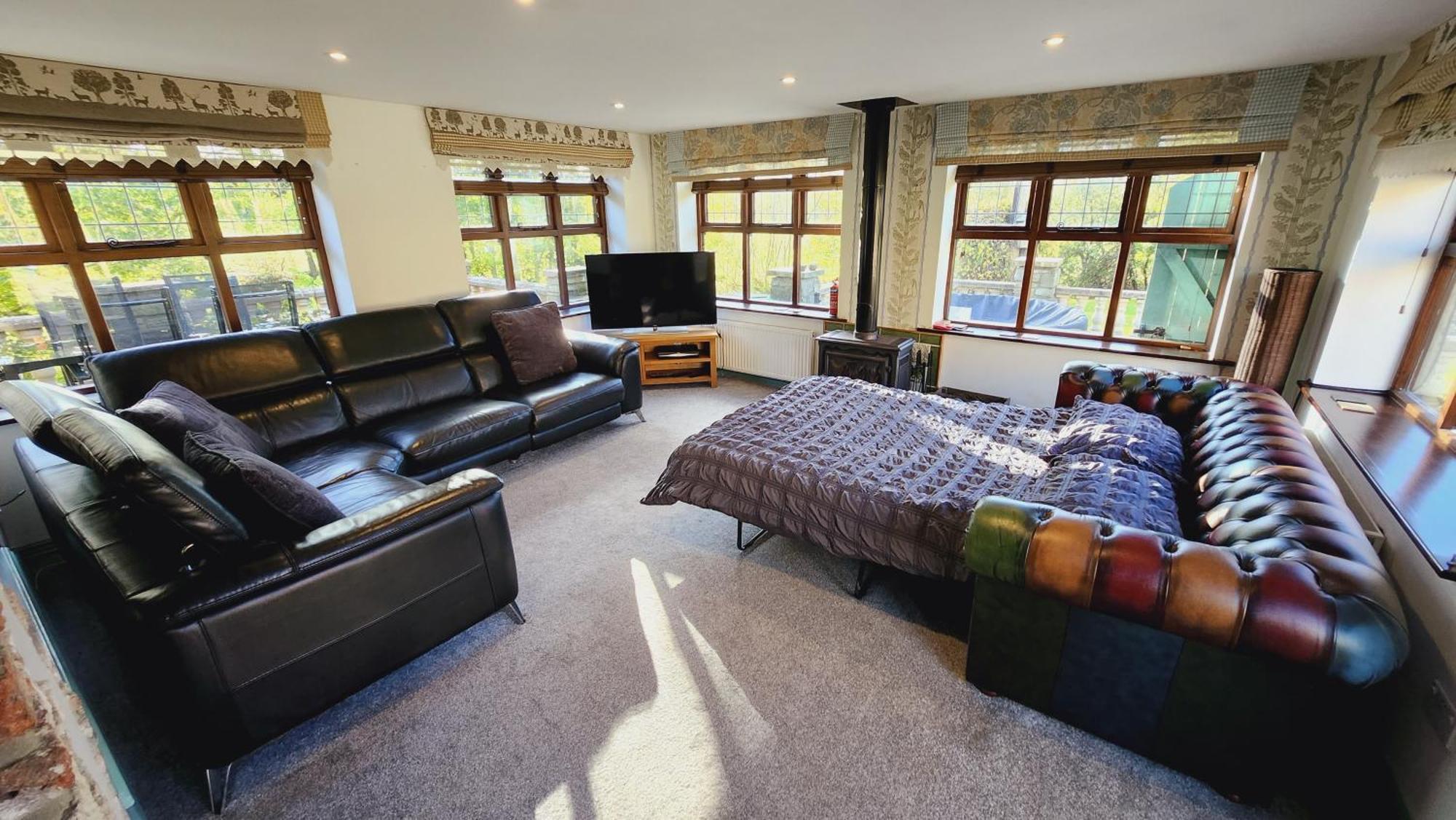 Stunning 2 Bedroom With Hot Tub *